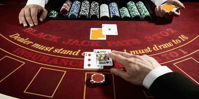 Kinh nghiệm cược tiền Blackjack thắng lớn từ chuyên gia cho bạn